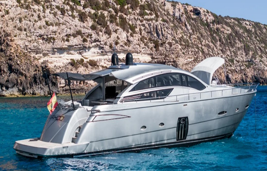 The Ultimate Guide to Renting a Yacht in Ibiza
