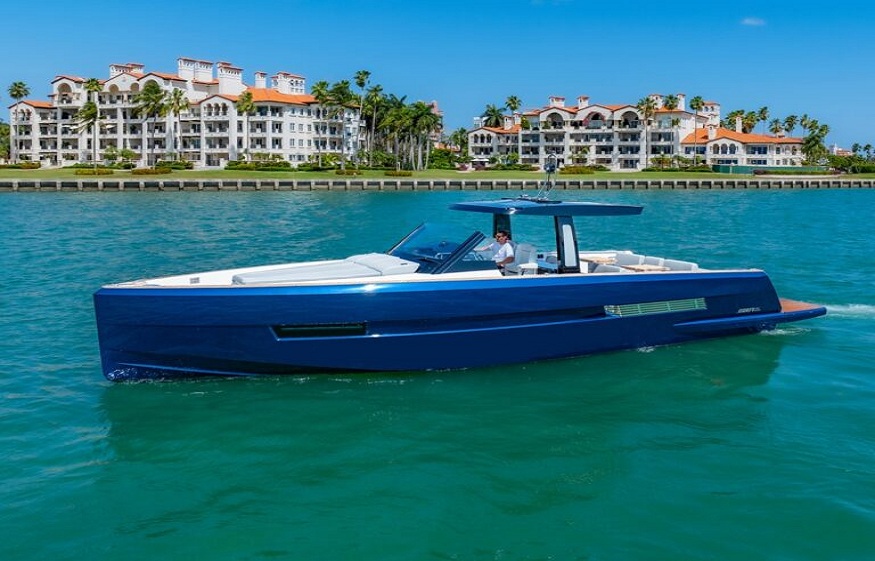 Why Fjords Yachts are ideal for a Charter Program in the South of France or Miami
