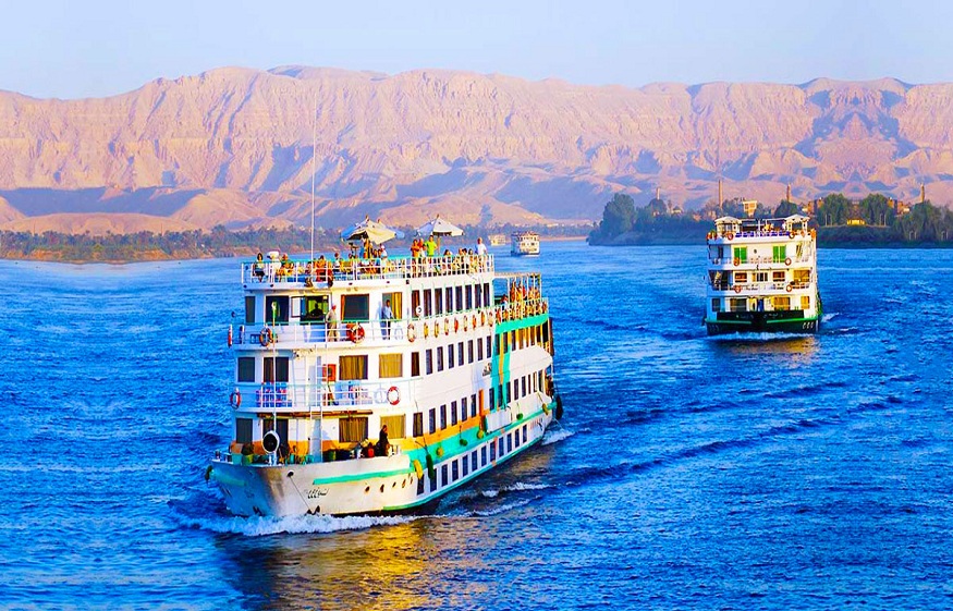 The Charm of a Wind-Powered Nile Dahabiya Boat Adventure