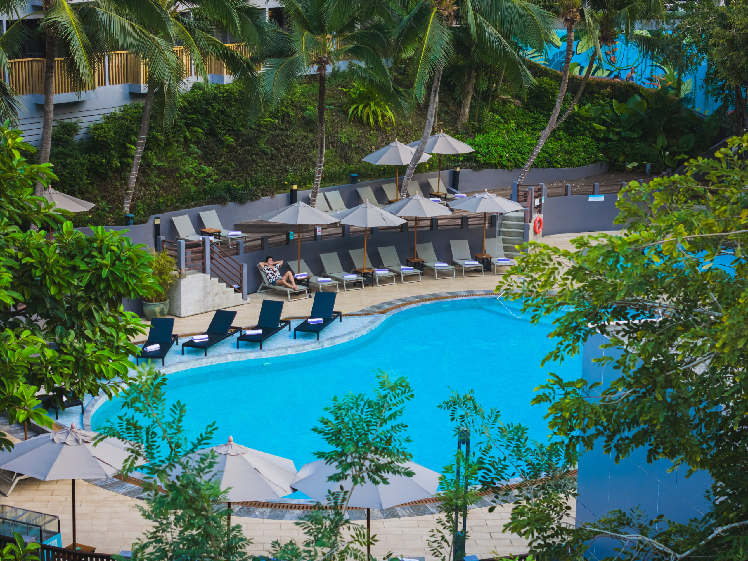 A Paradise Steps from the Beach: Ultimate Comfort and Convenience at Holiday Inn Krabi’s Ao Nang Beach Resort